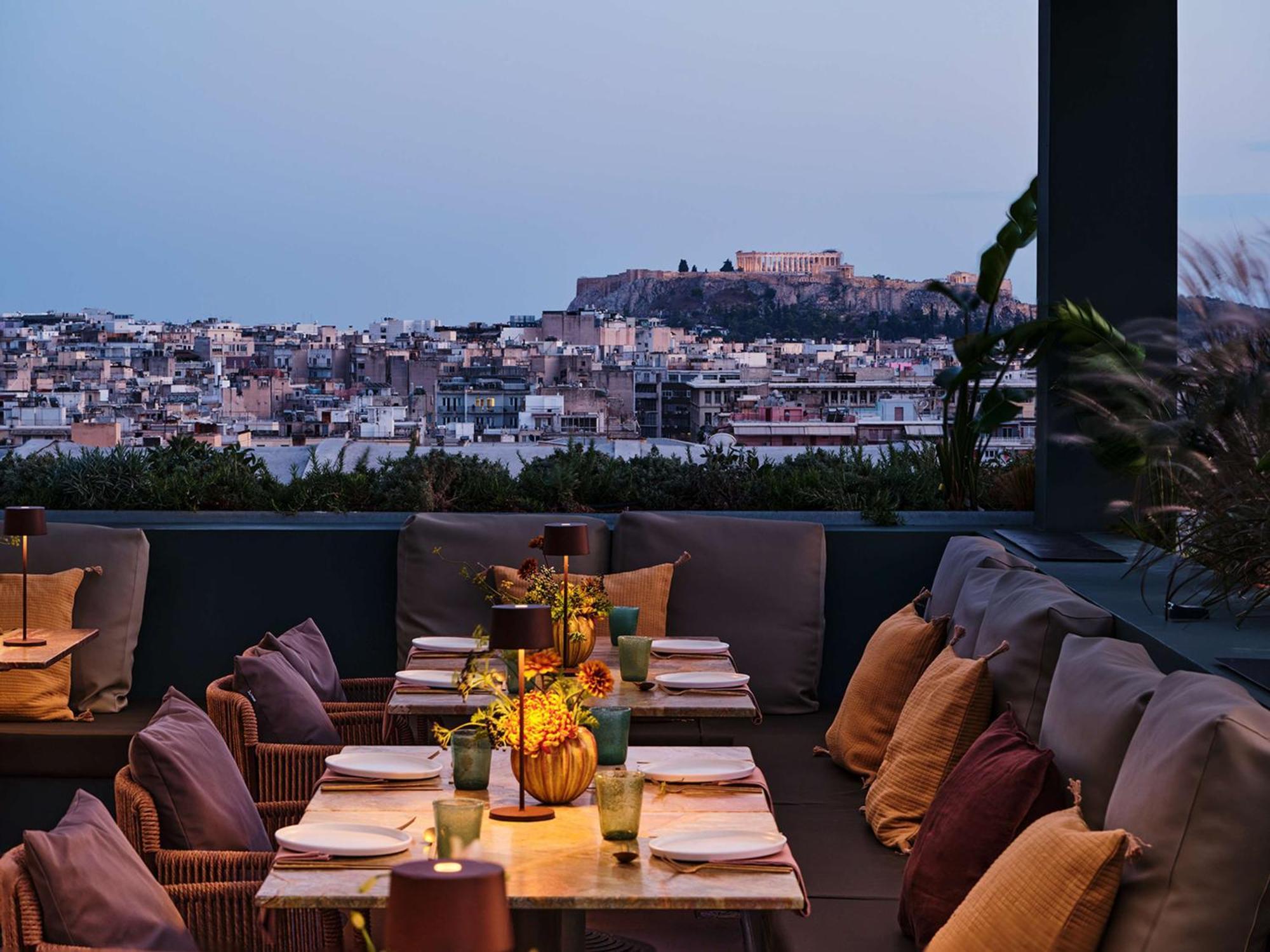 Radisson Blu Park Hotel Атина Екстериор снимка The view from the restaurant