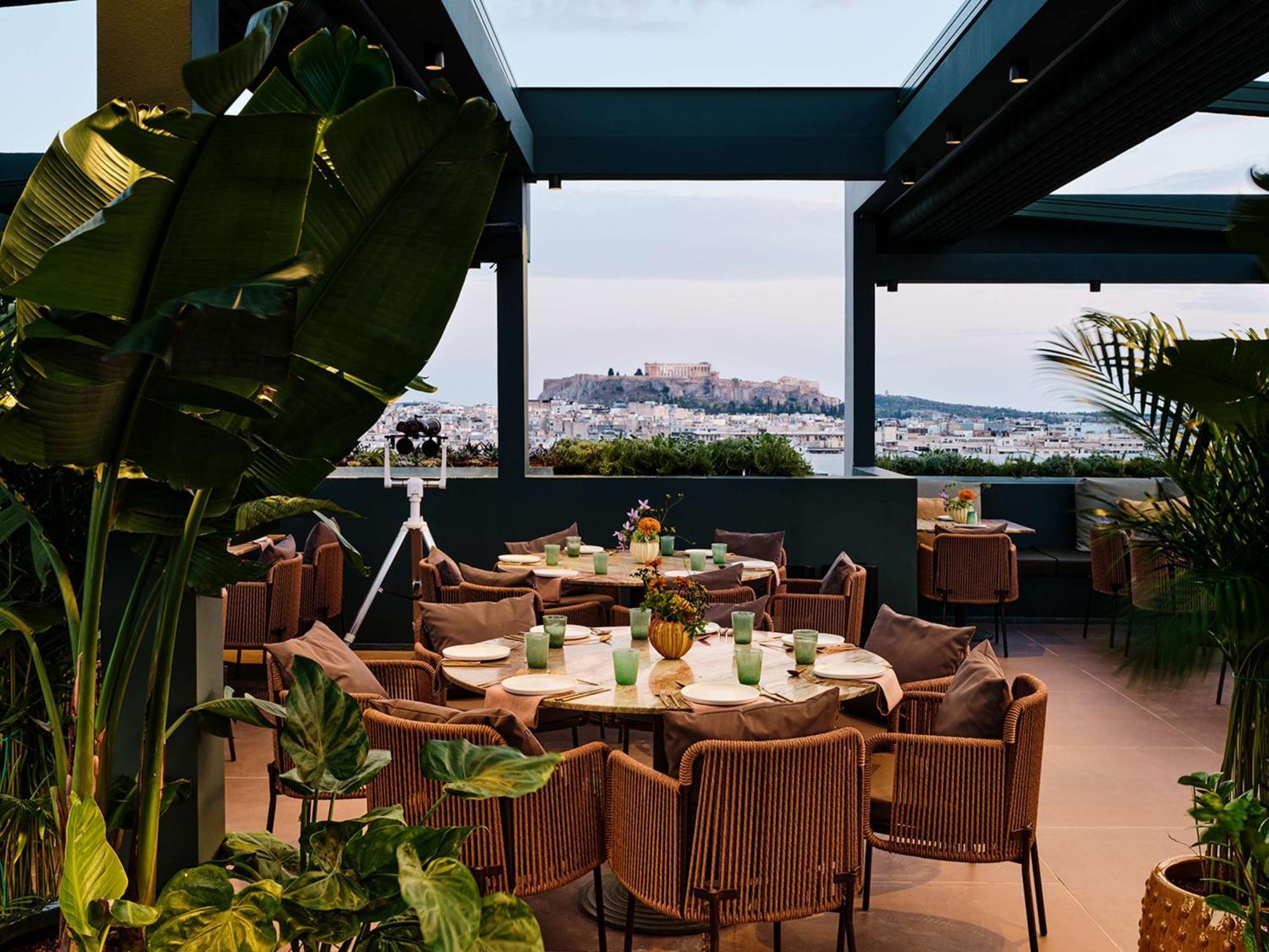Radisson Blu Park Hotel Атина Екстериор снимка The view from the restaurant