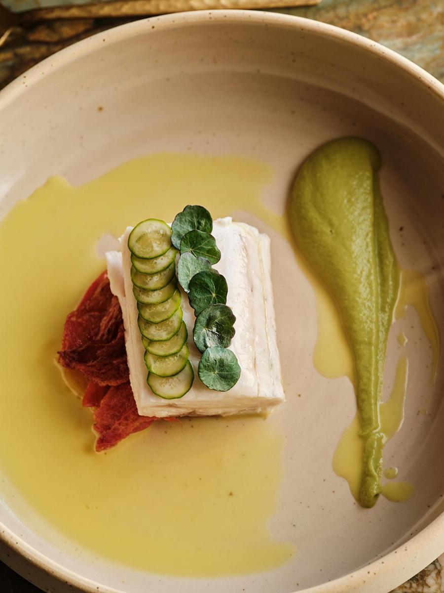 Radisson Blu Park Hotel Атина Екстериор снимка A cheese course