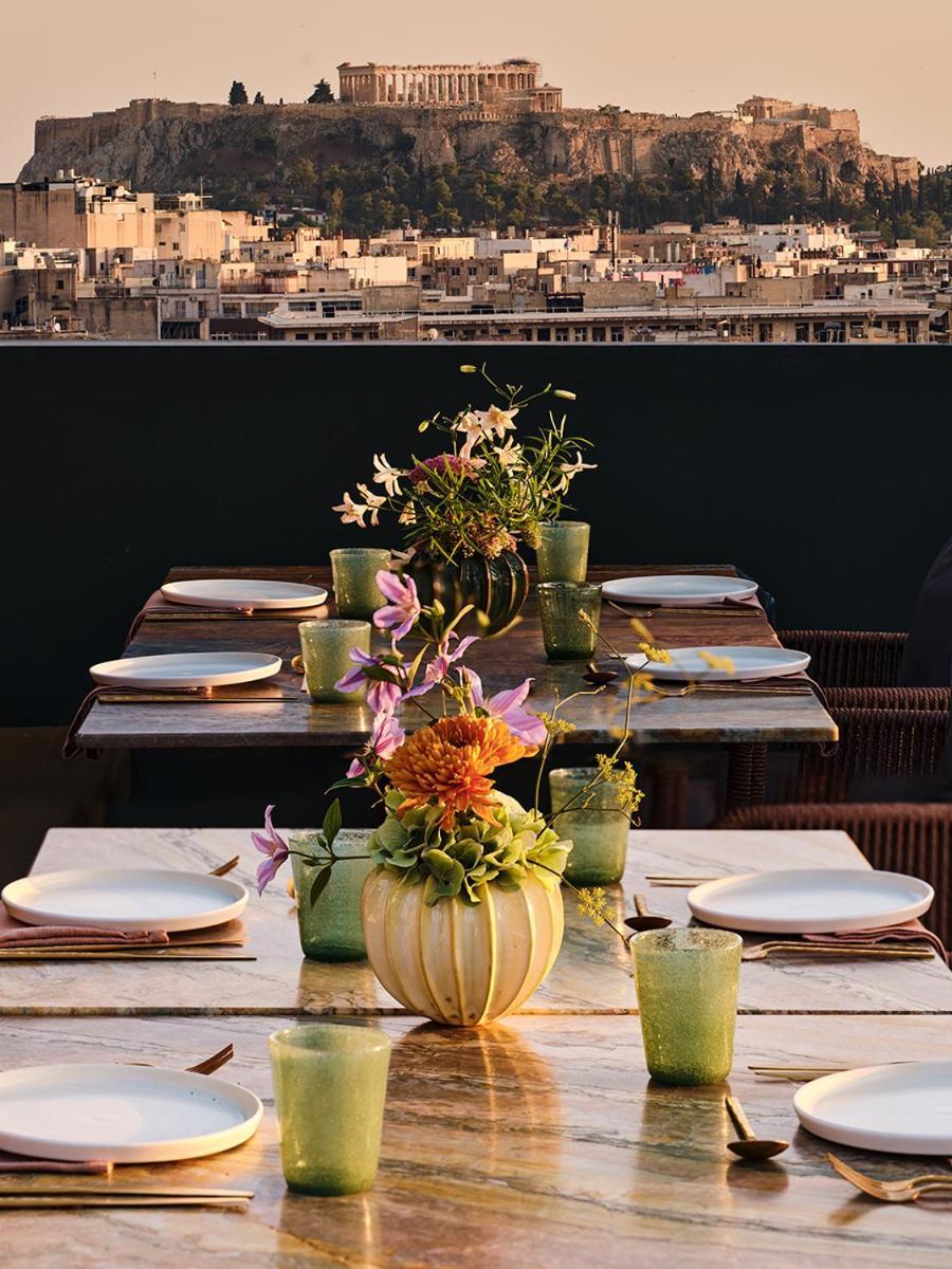 Radisson Blu Park Hotel Атина Екстериор снимка The Terrace at the London West Hollywood